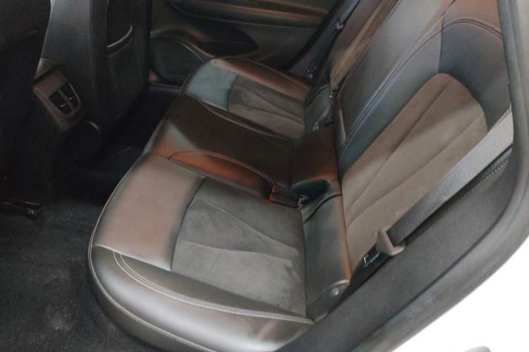 Used Buick Verano 2015 Sedan 20T Dual-Clutch Leading Model