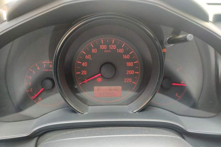 Used Honda Fit 2014 1.5L LX CVT Comfort Model
