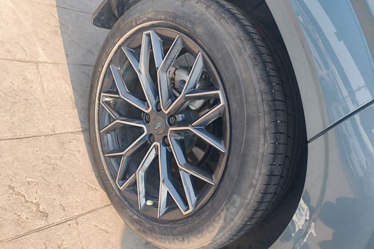 Used Oshan Z6 2022 Blue Whale 1.5T DCT Smart Edition Urban Version