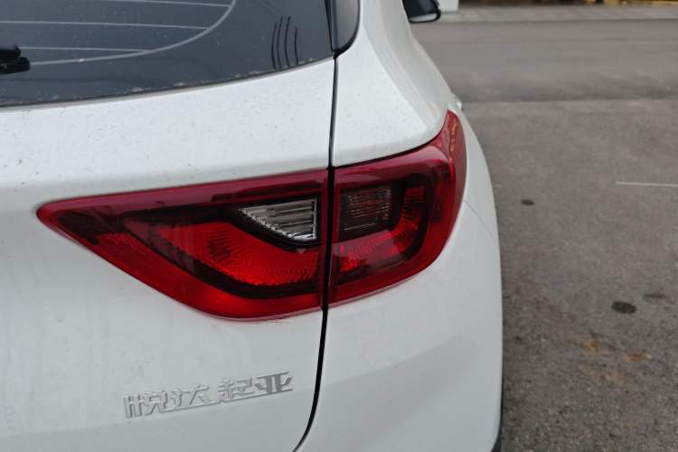 Used Kia kx1 Stonic 2026 Model 1.4L Sunroof Edition