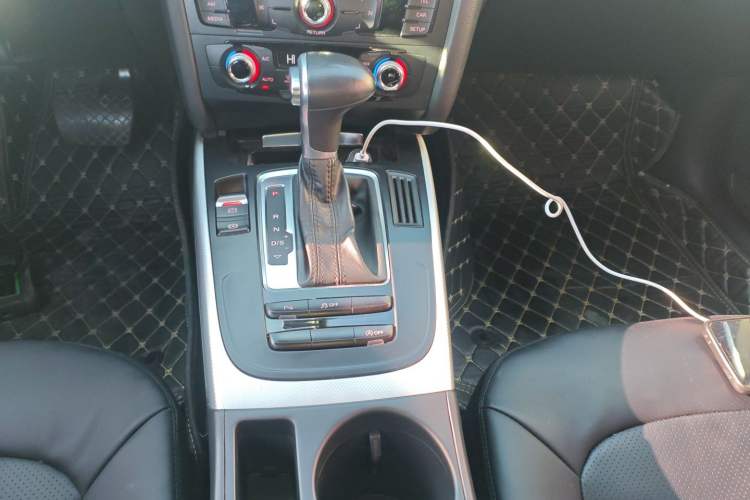 Used Audi A4L 2015 35 TFSI Automatic Standard Model
