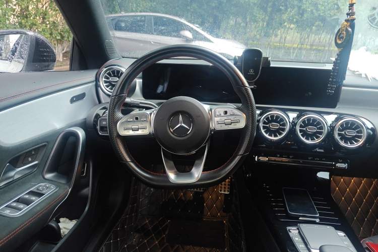 Used Mercedes-Benz CLA 2022 Refreshed CLA 200 4MATIC