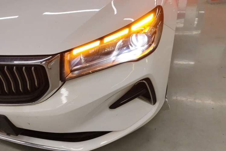 Used Geely Auto Emgrand 2023 4th Generation Champion Edition 1.5L CVT Prestige Model
