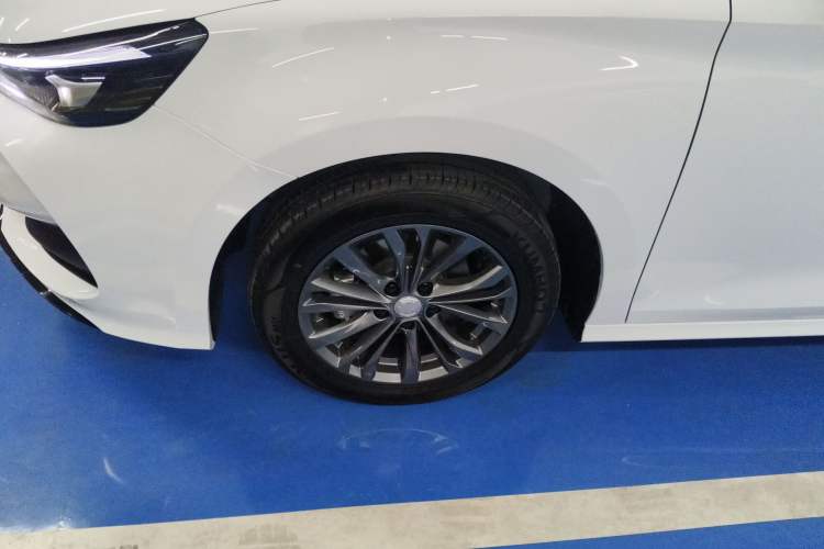 Used MG 5 2025 180 DVVT Global Luxury Edition