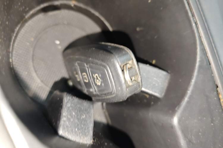 Used Ford Kuga 2017 EcoBoost 180 Two-Wheel-Drive Elite Trim