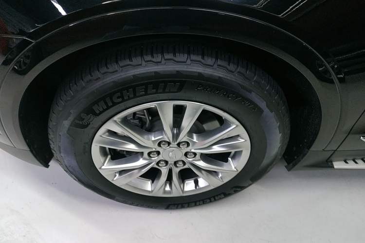 Used Cadillac XT5 2021 2.0T Two-Wheel Drive Luxury Version
