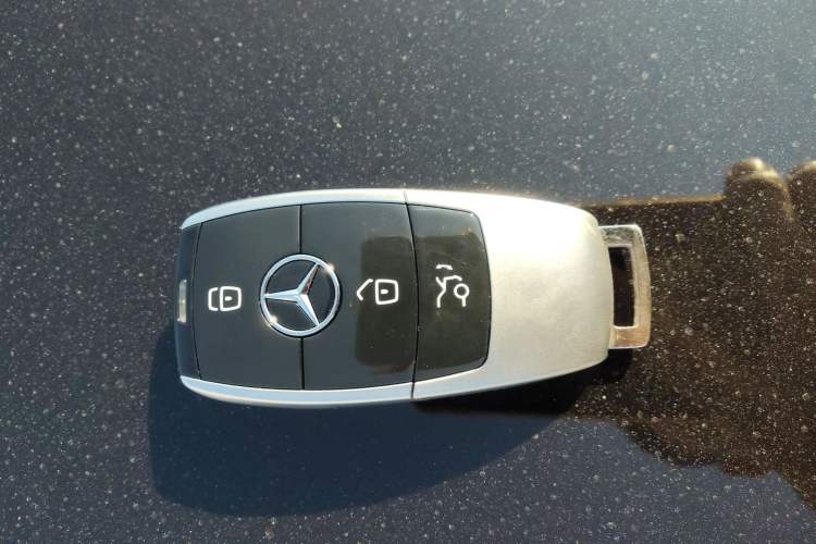 Used Mercedes-Benz E-Class 2018 Restyled E 300 L Sporty and Stylish Edition
