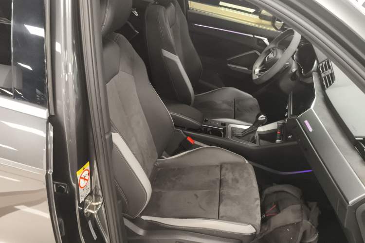 Used Audi Q3 2022 45 TFSI quattro Fashion Dynamic Model