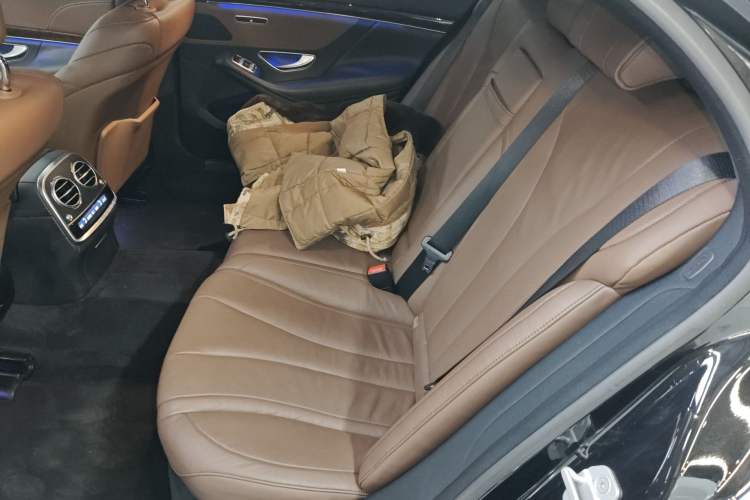 Used Mercedes-Benz S-Class 2014 S 320 L Business Model
