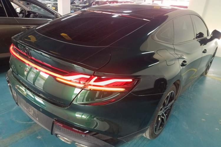 Used MG 7 2023 2.0T Automatic Trophy+ Ignition Glory Edition
