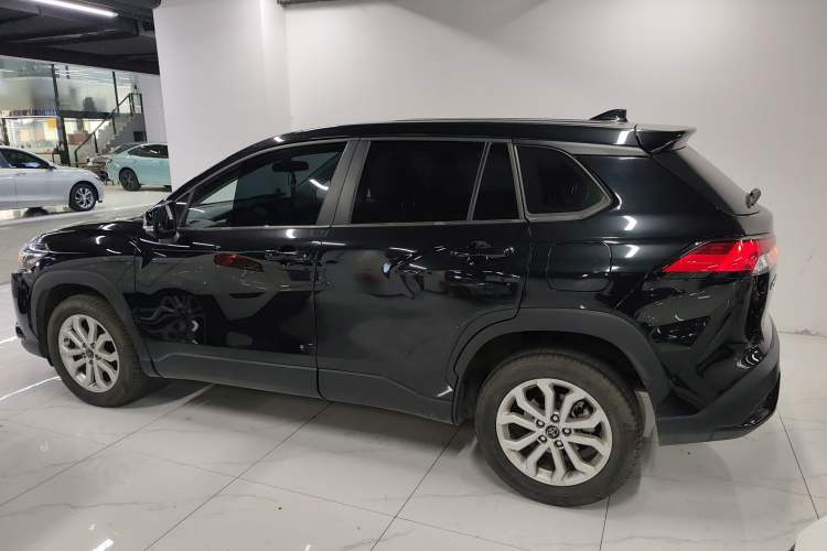 Used Toyota FRONTLANDER 2022 2.0L CVT Elite Edition
