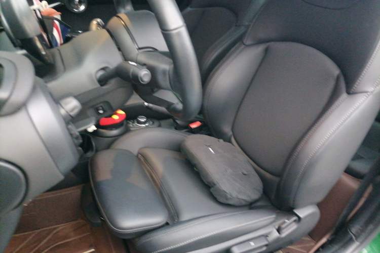 Used  MINI 2022 Updated 1.5T COOPER Classic Edition
