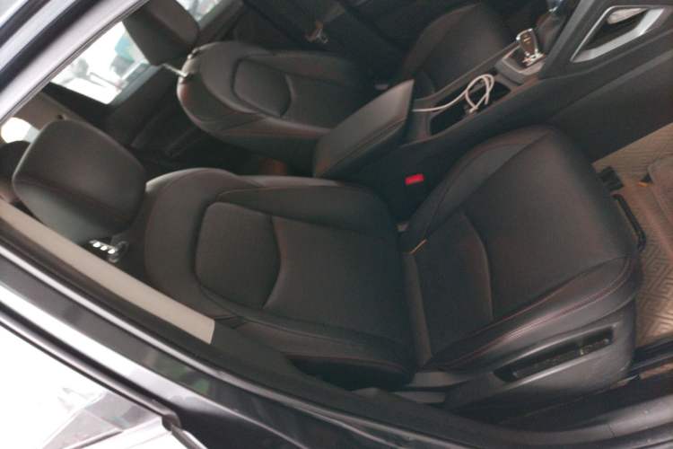 Used Chevrolet Orlando 2020 Light Hybrid Redline 530T Automatic Enjoyment Edition (5+2 Models)
