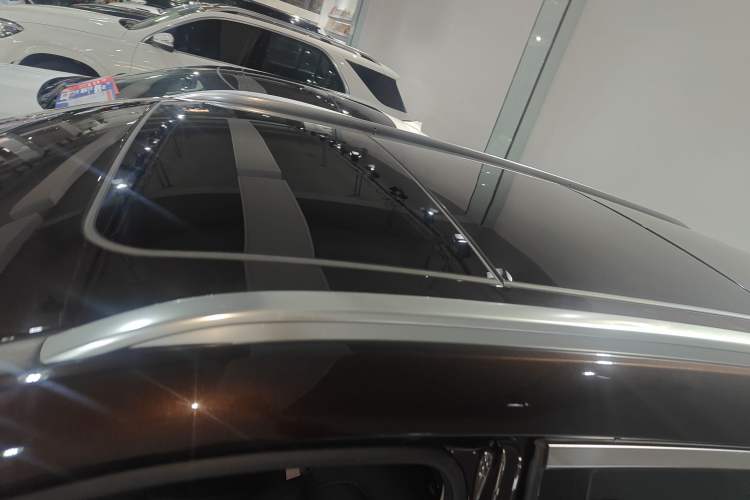 Used Renault Koleos 2018 2.0L Two-Wheel Drive Leading Edition