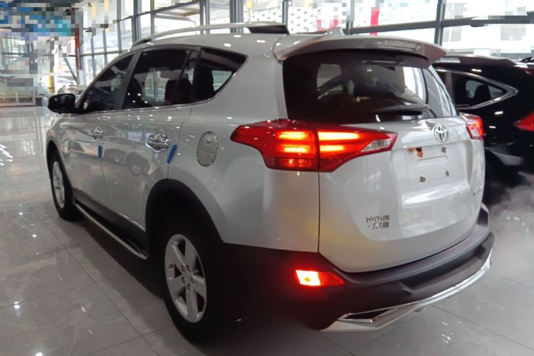 Used Toyota RAV4 2013 2.0L CVT Two-Wheel Drive Urban Edition