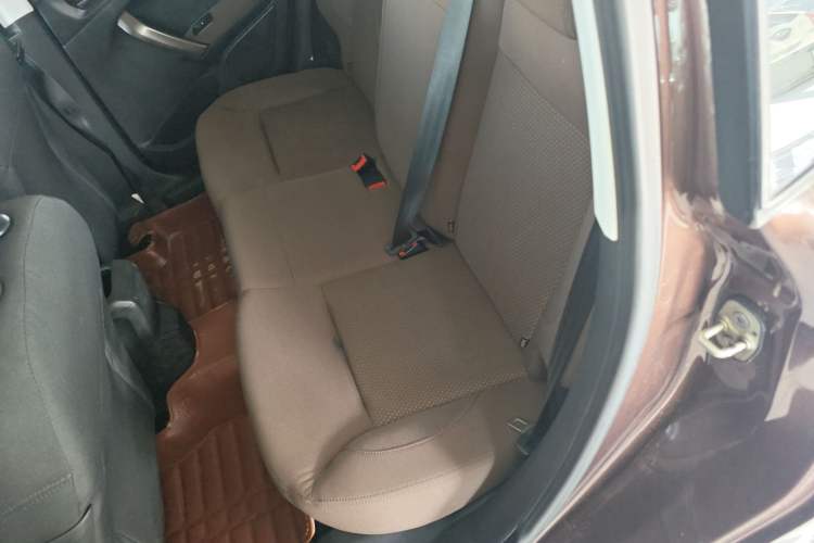 Used Peugeot 2008 2014 1.6L Automatic Fashion Edition
