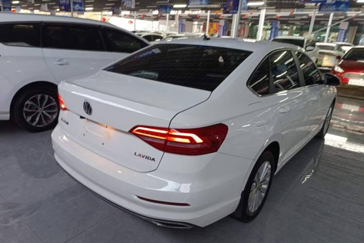 Used Volkswagen Lavida 2019 1.5L Automatic Comfort Edition China VI Standard
