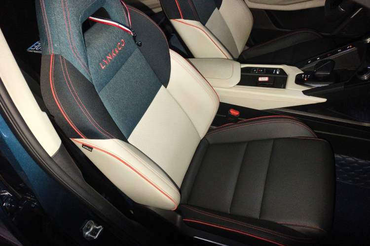 Used Lynk & Co 06 2020 1.5T YAO Halo
