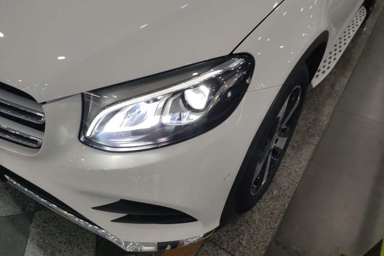 Used Mercedes-Benz GLC 2019 GLC 260 L 4MATIC Luxury Model
