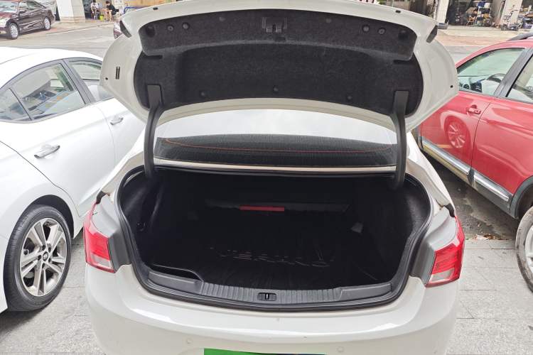 Used Buick Verano 2019 Sedan 15S Automatic Leading Model
