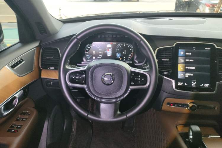 Used Volvo XC90 2022 B6 Zhiyi Luxury Edition 7-Seater
