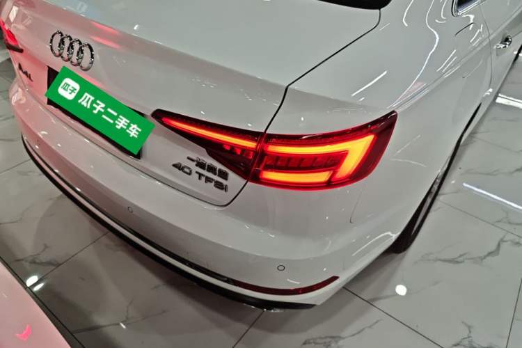 Used Audi A4L 2018 30th Anniversary Edition 40 TFSI Trendy Model
