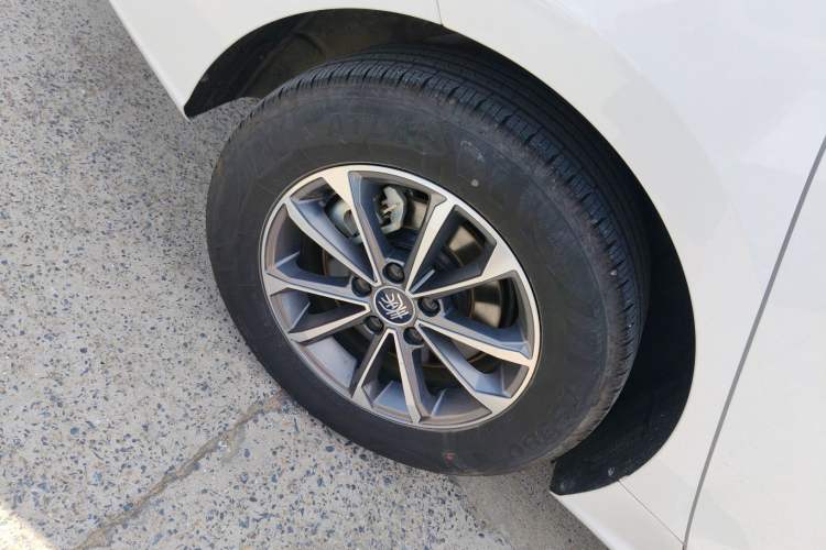 Used BYD Qin PLUS 2024 HONOR Edition DM-i 55KM Leading Model
