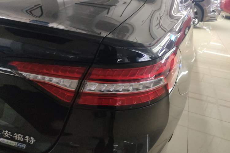 Used Ford Taurus 2019 EcoBoost 245 Premium Edition