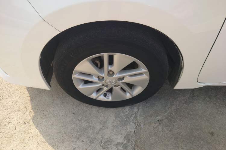 Used Toyota Corolla 2014 1.6L CVT GL-i
