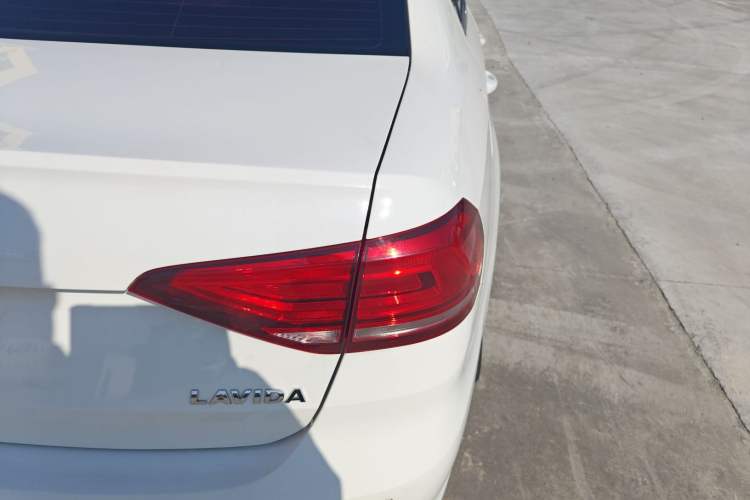 Used Volkswagen Lavida 2019 Lavida Start 1.5L Automatic Trendy Version China VI Standard
