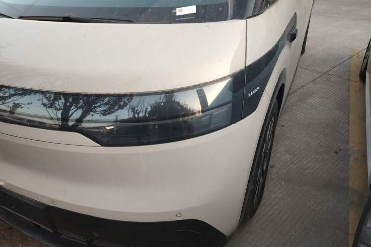 Used Zeekr MIX 2025 Long-Range Intelligent Driving Edition
