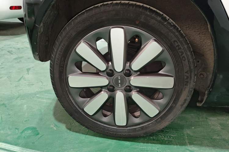 Used ORA Black Cat 2019 351 km Family Edition
