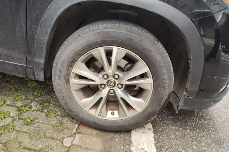 Used Toyota Highlander 2017 2.0T Two-Wheel Drive Elite Edition 5 Seats
