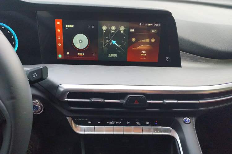 Used Changan CS35PLUS 2023 Enjoy Edition 1.4T DCT Luxury Model
