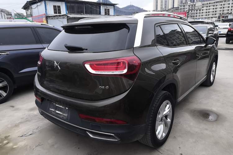 Used  6 2014 1.6T Elegant Version THP160
