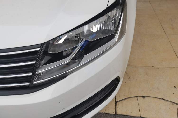 Used Volkswagen Lavida 2017 1.6L Automatic Fashion Edition
