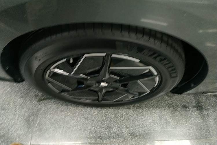 Used  HT 2024 825 Ultra-High Voltage LiDAR Edition