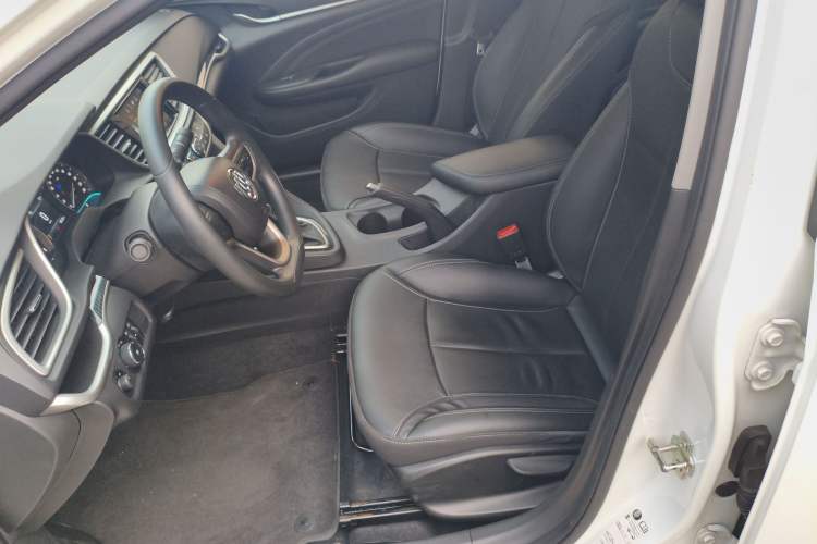 Used Buick GT 2015 15N Automatic Deluxe Edition
