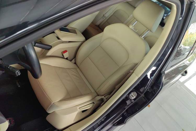 Used Skoda Superb 2013 1.8TSI Automatic MingShi Edition
