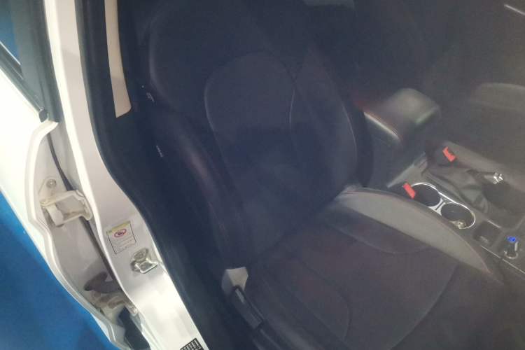 Used Haval M6 2018 Revised Version 1.5T DCT Two-Wheel Drive Prestige Edition
