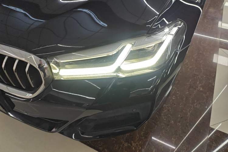 Used BMW 5 Series 2022 Restyled 525Li M Sport Package
