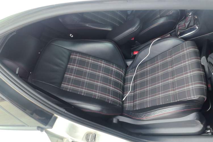 Used Volkswagen Polo 2012 1.4TSI GTI
