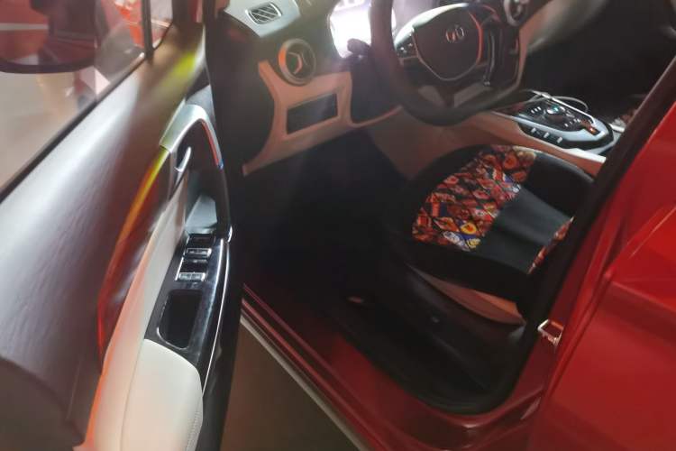 Used BAIC Beijing EU5 2018 R500 Smart Edition
