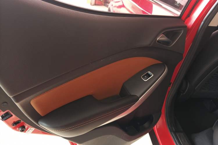 Used BYD Yuan 2016 1.5L Manual Comfort Model
