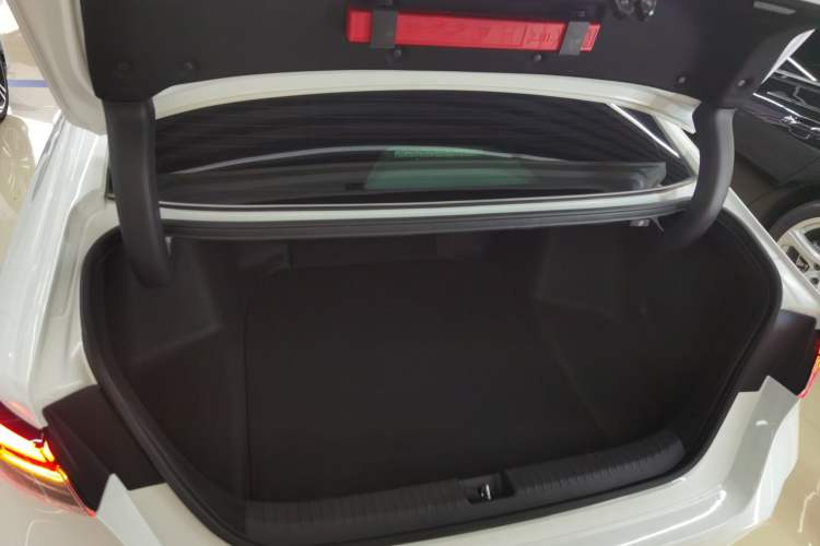 Used Honda Inspire 2023 260TURBO Deluxe Edition