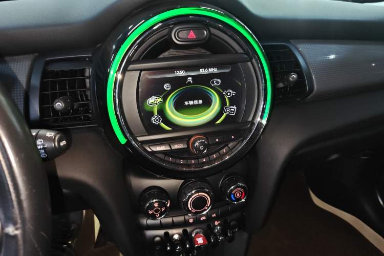 Used  MINI 2015 1.5T COOPER Fun Five-Door Edition