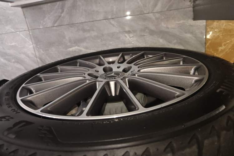 Used Mercedes-Benz E-Class 2023 Facelift E 260 L
