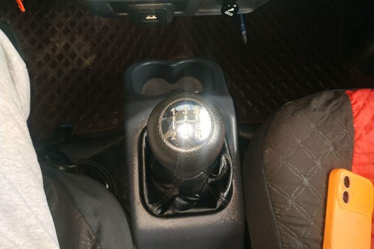 Used Jinbei Gold Card S3 2022 1.6L Flatbed Truck Standard Version 3.2 Meters SWD16MS