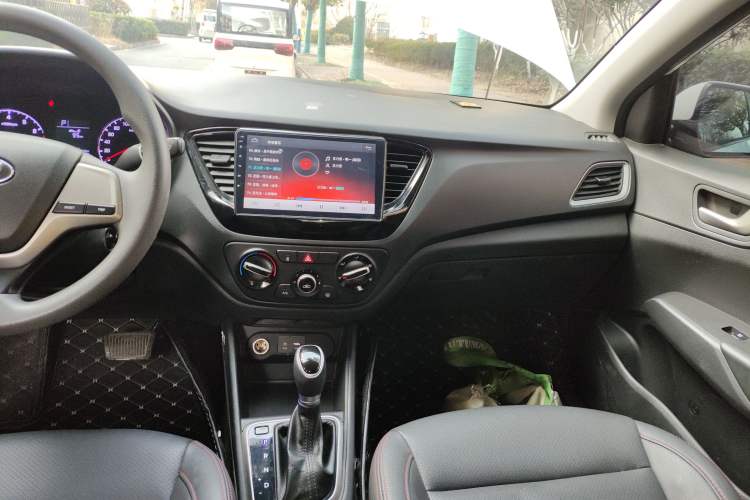 Used Hyundai Verna 2016 1.4L Automatic Cool Edition GLS
