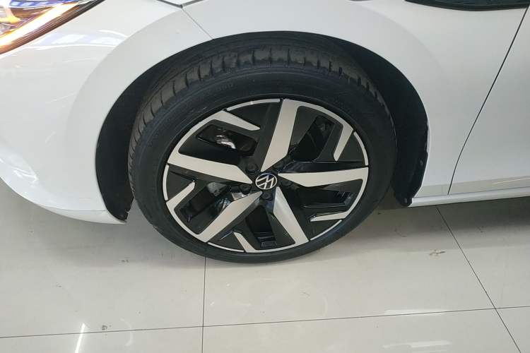 Used Volkswagen Lamando 2024 Lavida L 280TSI DSG Cool & Spicy Edition
